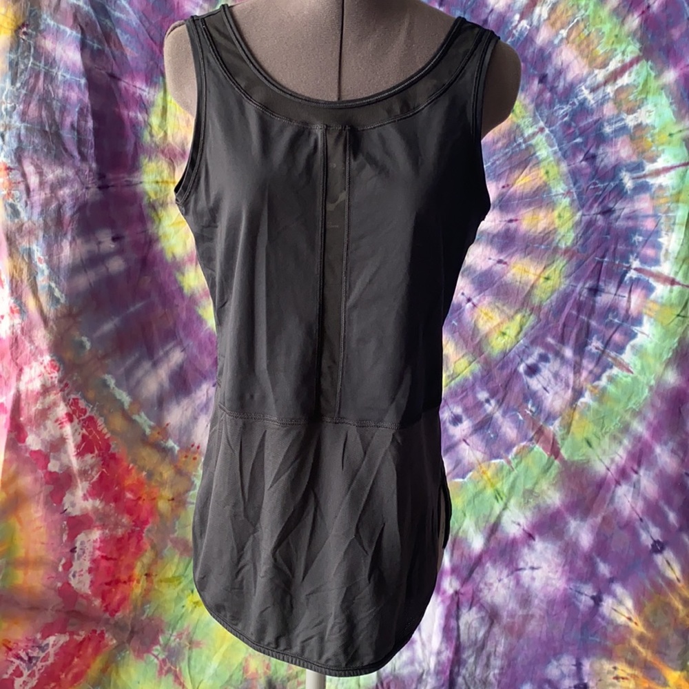 LULULEMON BLACK TANK TOP🤍 - Picture 4 of 10